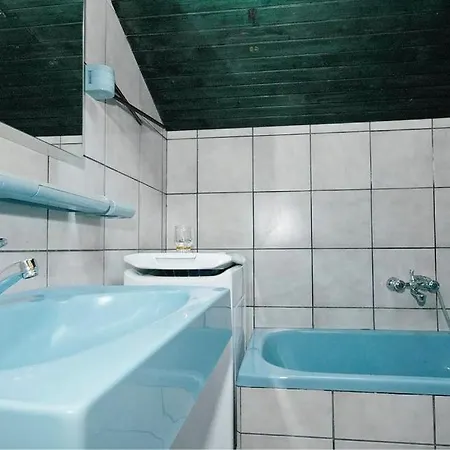 Cozy House With Sea View 度假居 斯塔利格拉德-帕克利尼卡