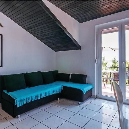 Cozy House With Sea View *